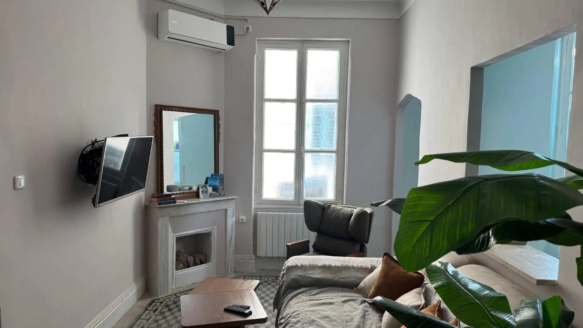 Cozy Luxury Apartment In The Heart Of Tunis 0*,